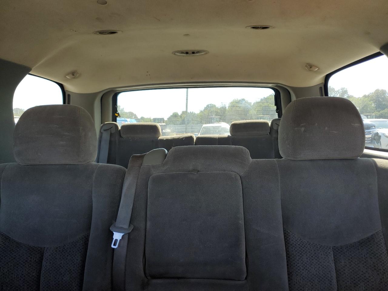 2005 Chevrolet Tahoe C1500 VIN: 1GNEC13V75R149526 Lot: 85186925