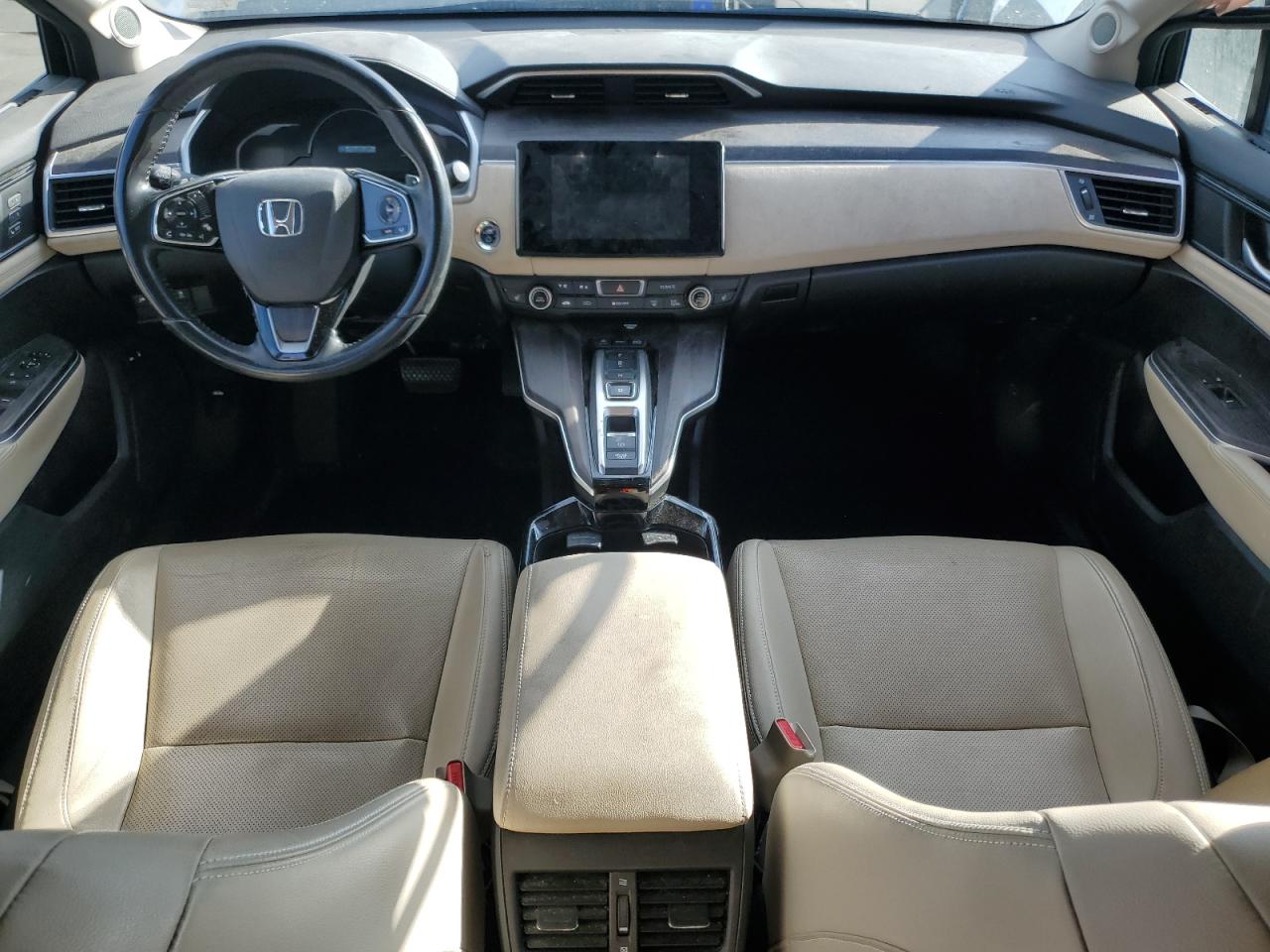 2018 Honda Clarity Touring VIN: JHMZC5F34JC008355 Lot: 89566505