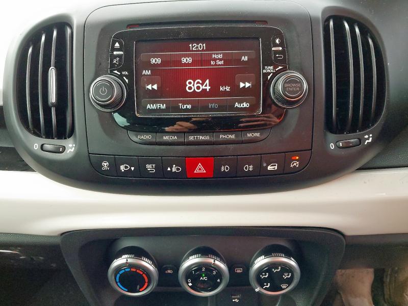 2014 FIAT 500L 1.6 MULTIJET 105 TREKKING 5DR