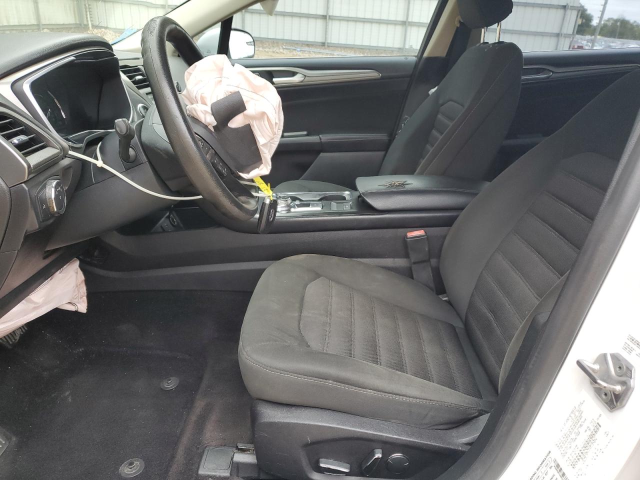 2017 Ford Fusion Se VIN: 3FA6P0H75HR226866 Lot: 89898775