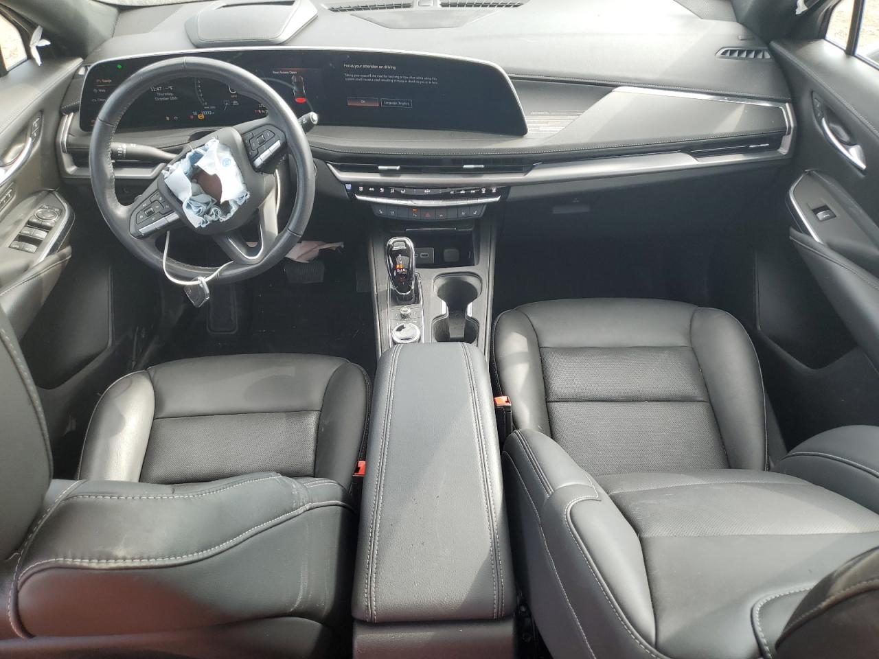 2024 Cadillac Xt4 Premium Luxury VIN: 1GYFZDR44RF190516 Lot: 86704425