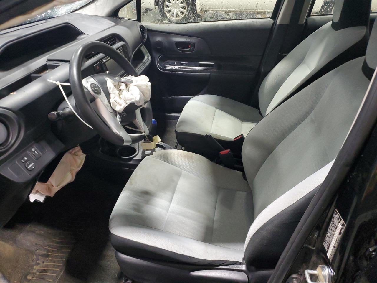 2015 Toyota Prius C VIN: JTDKDTB37F1586740 Lot: 91448265