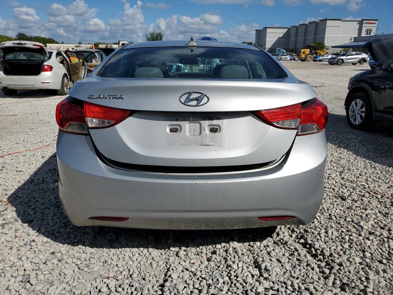 2012 Hyundai Elantra Gls VIN: 5NPDH4AE3CH147691 Lot: 82606065
