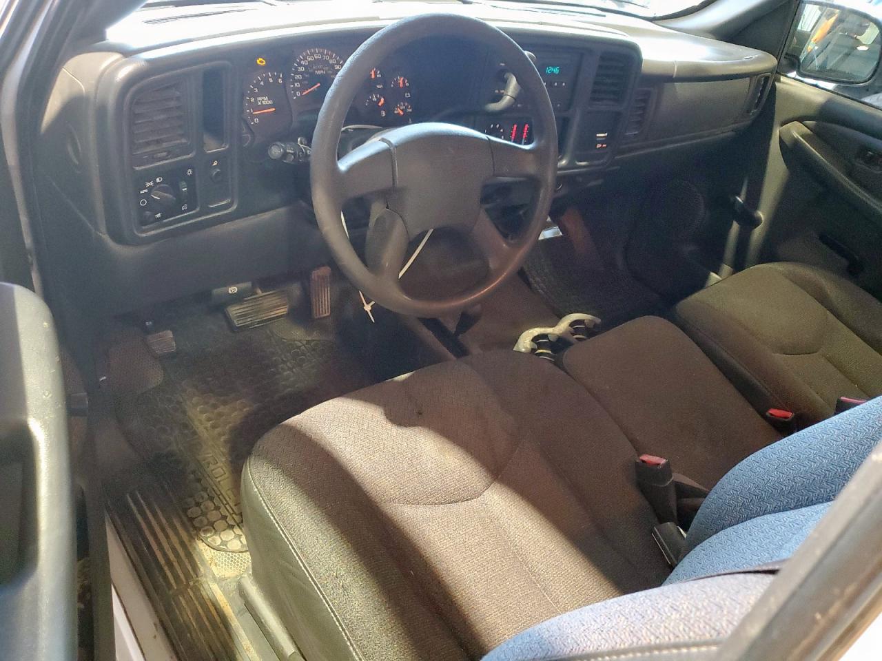 2004 Chevrolet Silverado K1500 VIN: 2GCEK19V141254296 Lot: 82352195