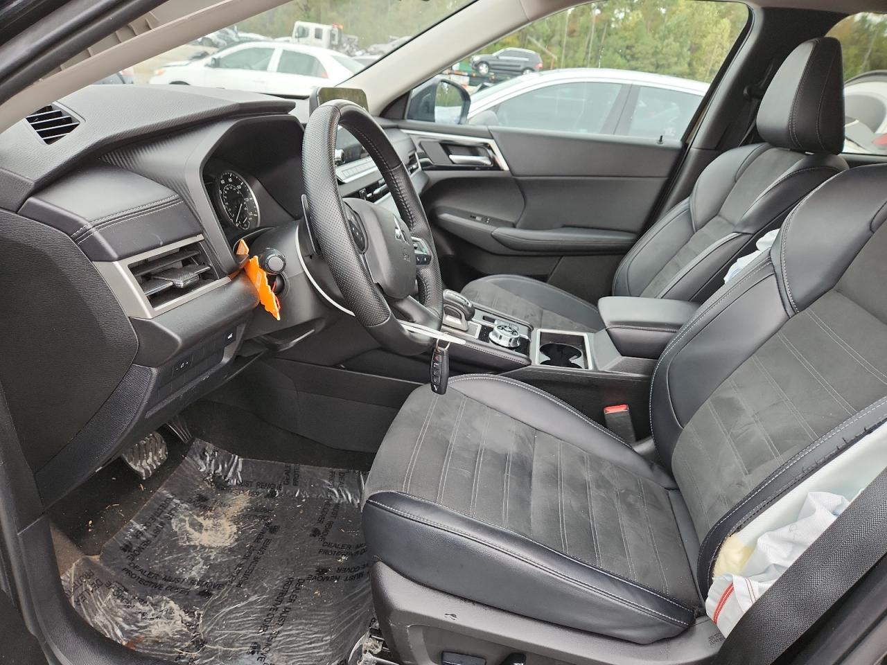 2024 Mitsubishi Outlander Se VIN: JA4J3VA84RZ023233 Lot: 86773665