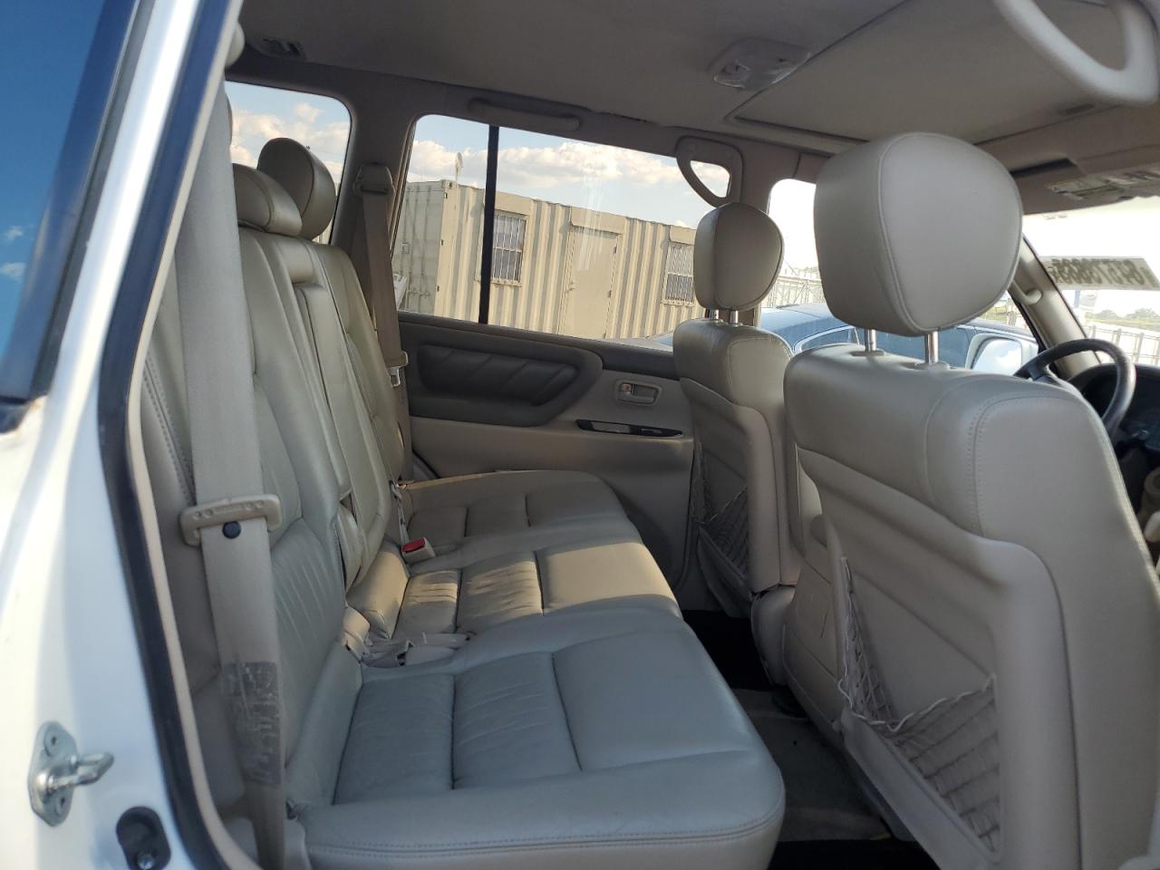 2000 Toyota Land Cruiser VIN: JT3HT05J4Y0085811 Lot: 84778935