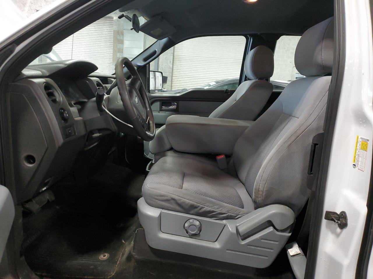 2013 Ford F150 Super Cab VIN: 1FTFX1EF2DFE05353 Lot: 90720975