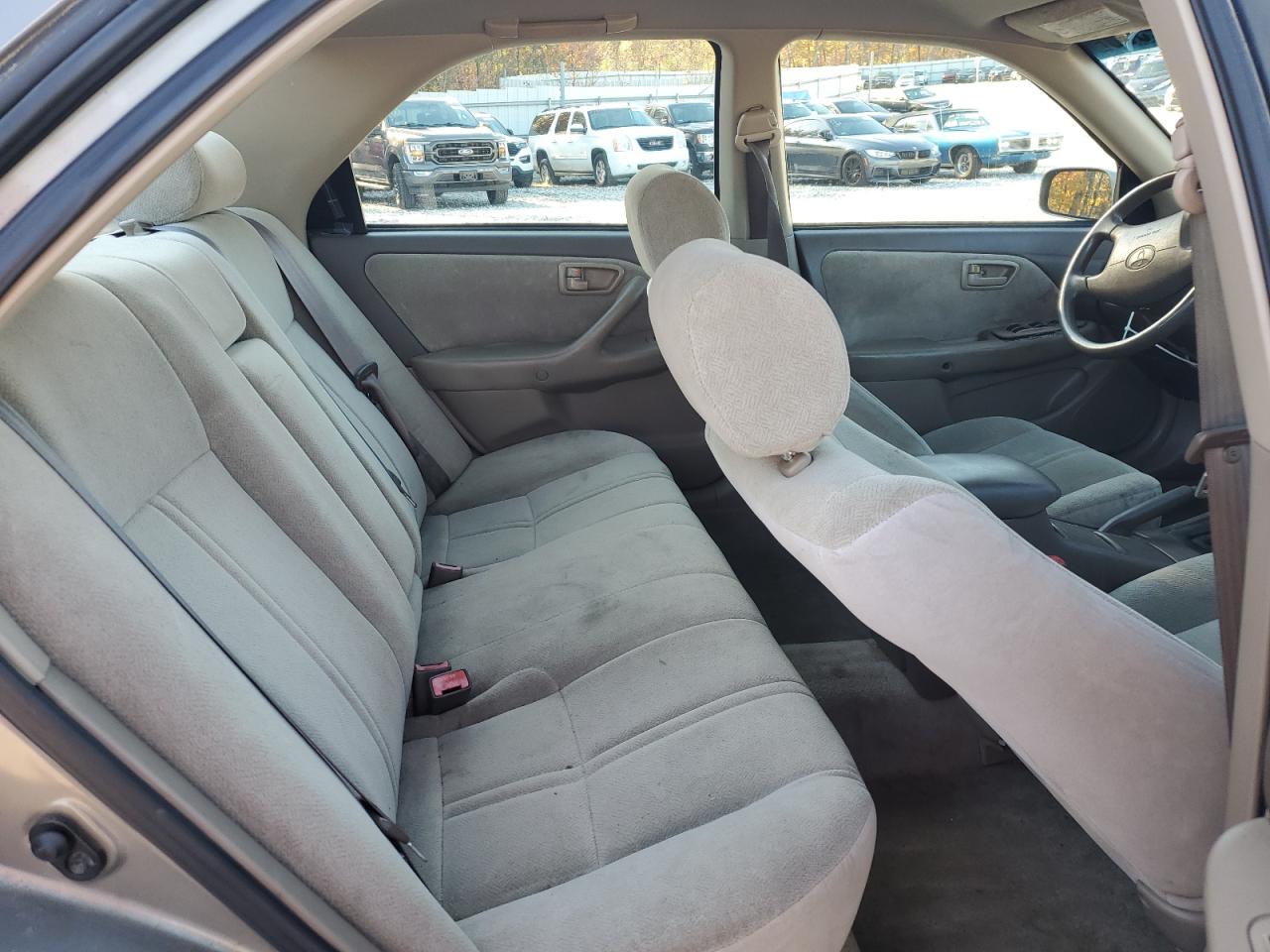 2000 Toyota Camry Ce VIN: 4T1BG22K3YU687621 Lot: 87462595