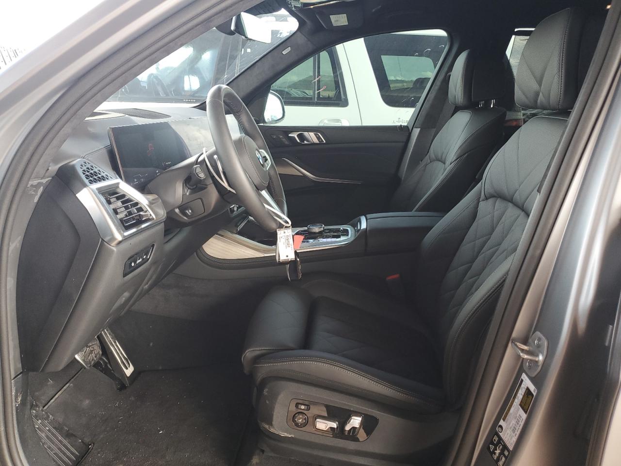 2026 BMW X7 xDrive40I VIN: 5UX23EM05T9102044 Lot: 86152635