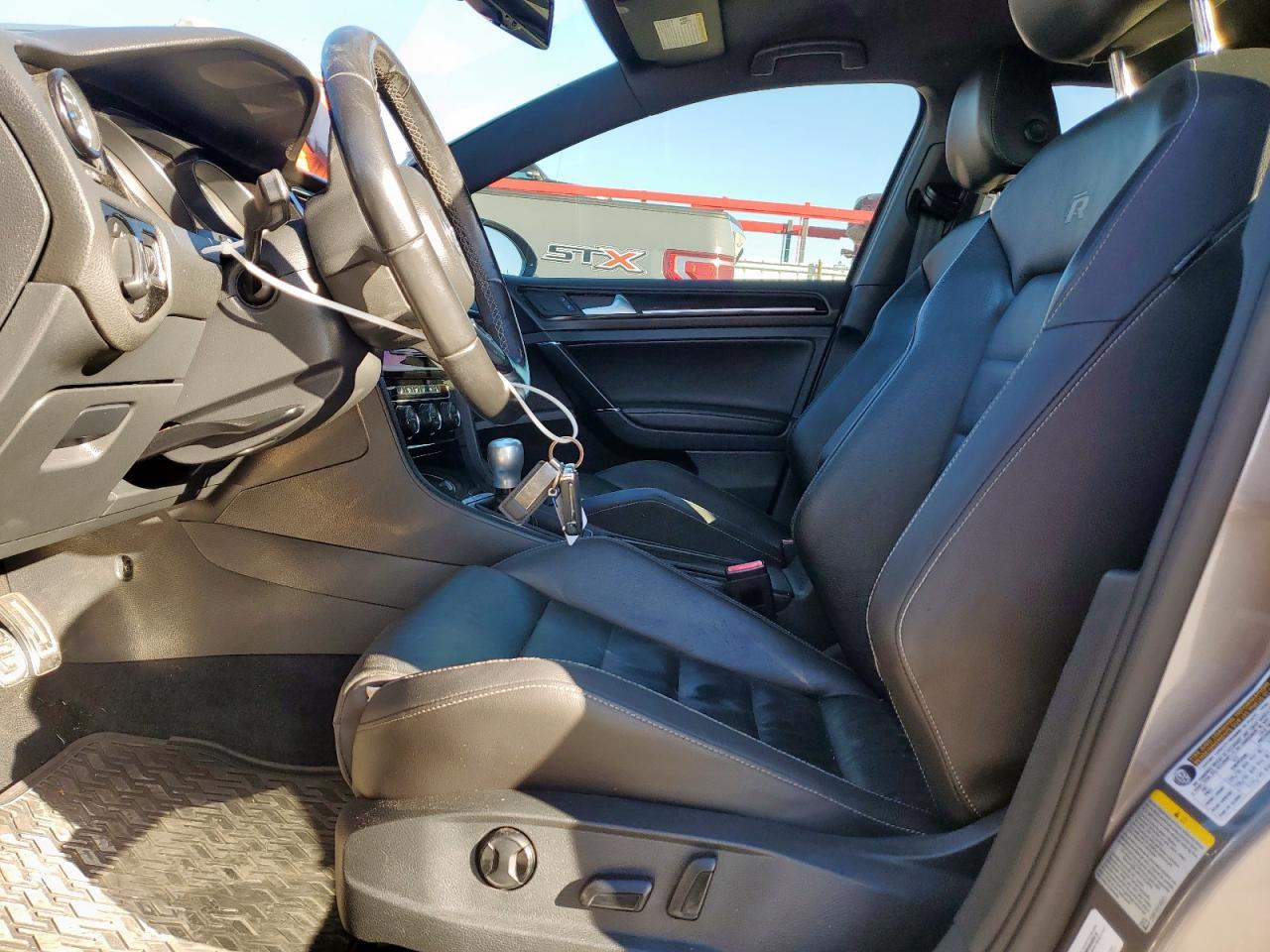 2016 Volkswagen Golf R VIN: WVWUF7AU9GW061347 Lot: 82750215