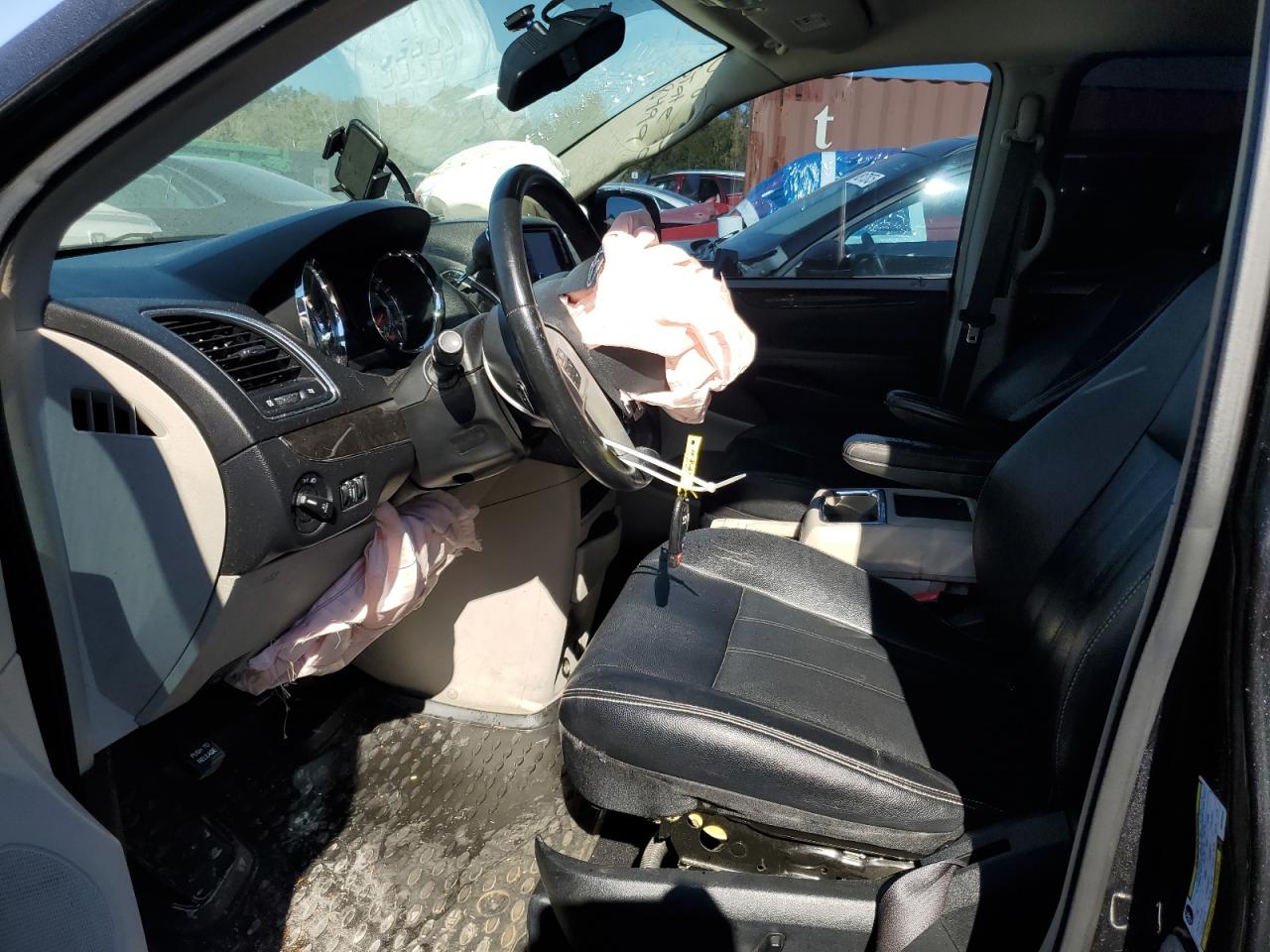 2016 Chrysler Town & Country Touring VIN: 2C4RC1BG9GR288499 Lot: 86339995