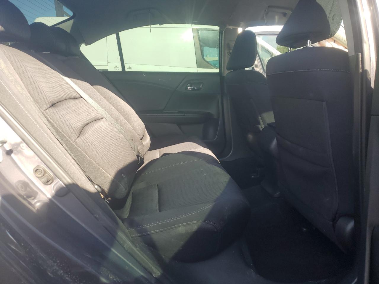 2015 Honda Accord Sport VIN: 1HGCR2F5XFA234328 Lot: 82493005