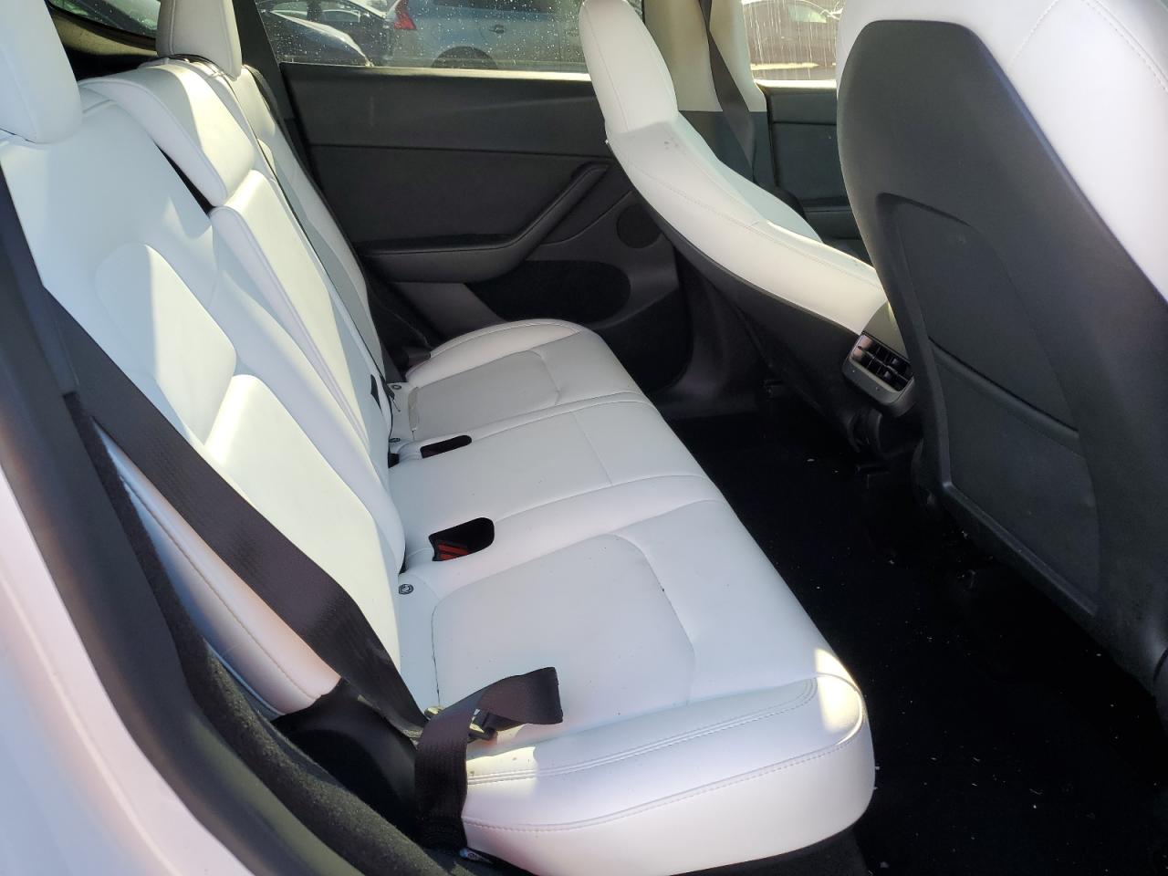 2023 Tesla Model Y VIN: 7SAYGDEF4PF738918 Lot: 82305325