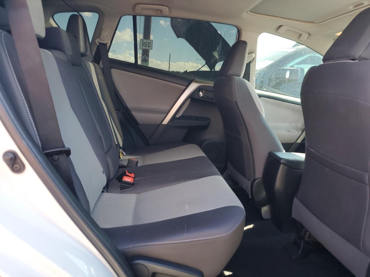 2015 Toyota Rav4 Xle VIN: 2T3RFREV8FW391854 Lot: 84655815