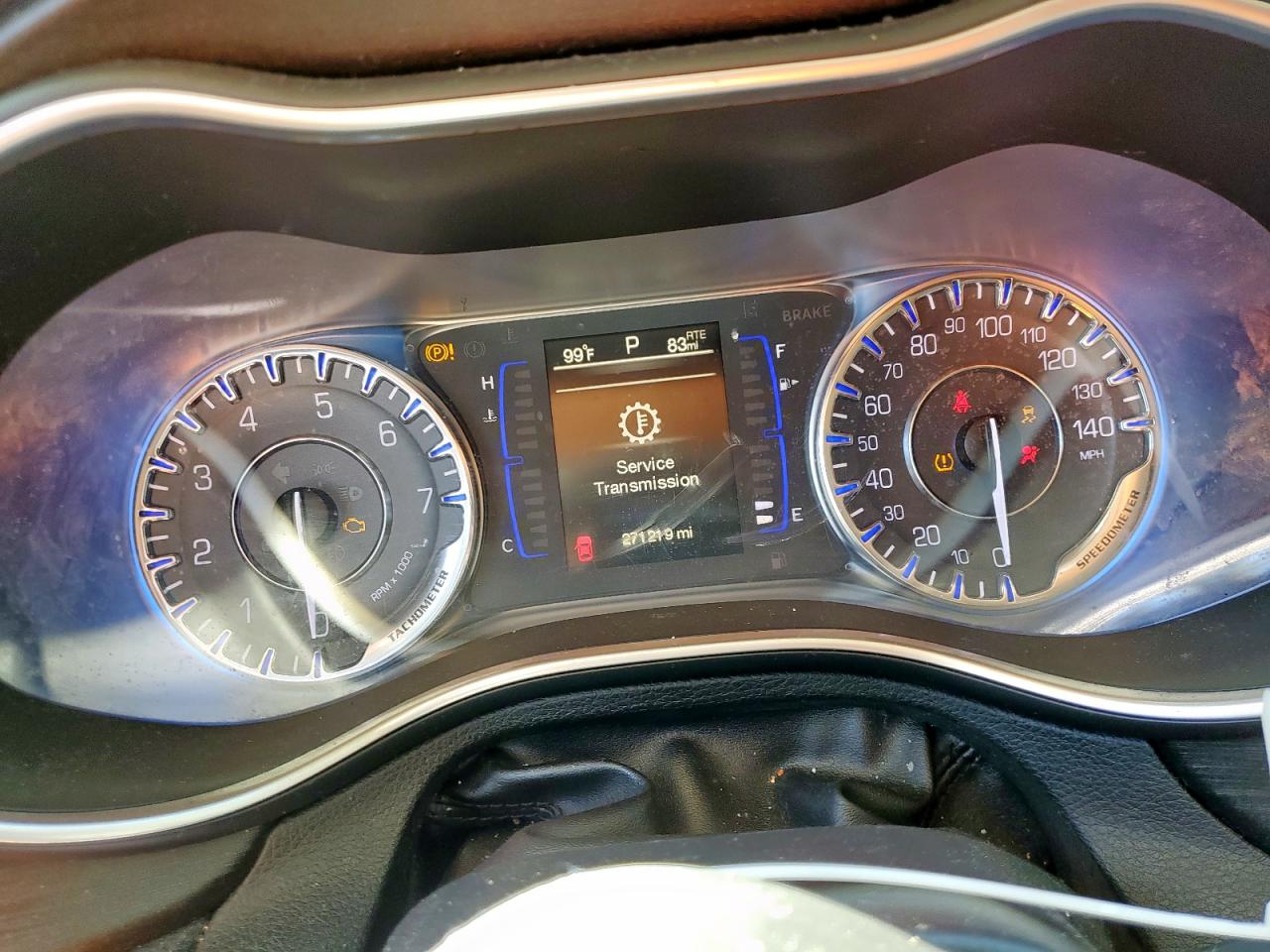 2015 Chrysler 200 Limited VIN: 1C3CCCAB1FN640269 Lot: 83946845