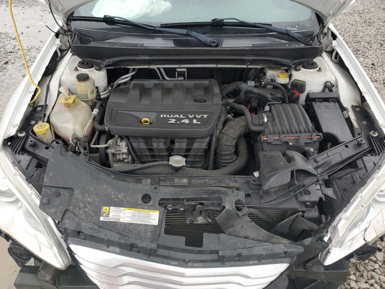 2013 Chrysler 200 Touring VIN: 1C3CCBBB1DN768372 Lot: 82321105