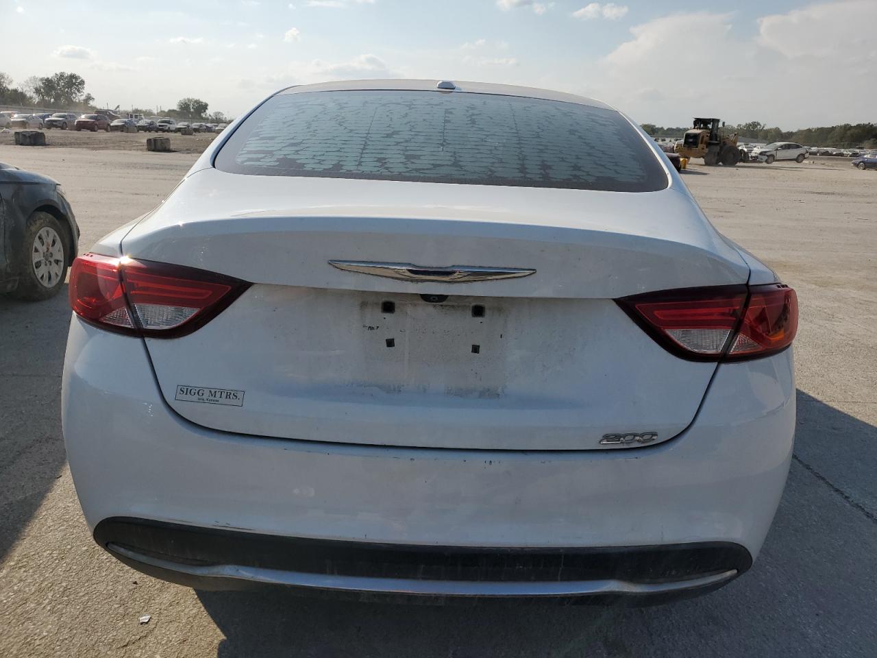 2015 Chrysler 200 Limited VIN: 1C3CCCAB7FN660350 Lot: 87235755