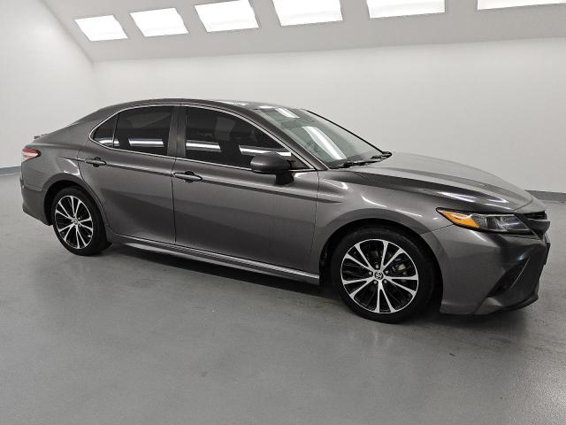 TOYOTA CAMRY 2020 Серый