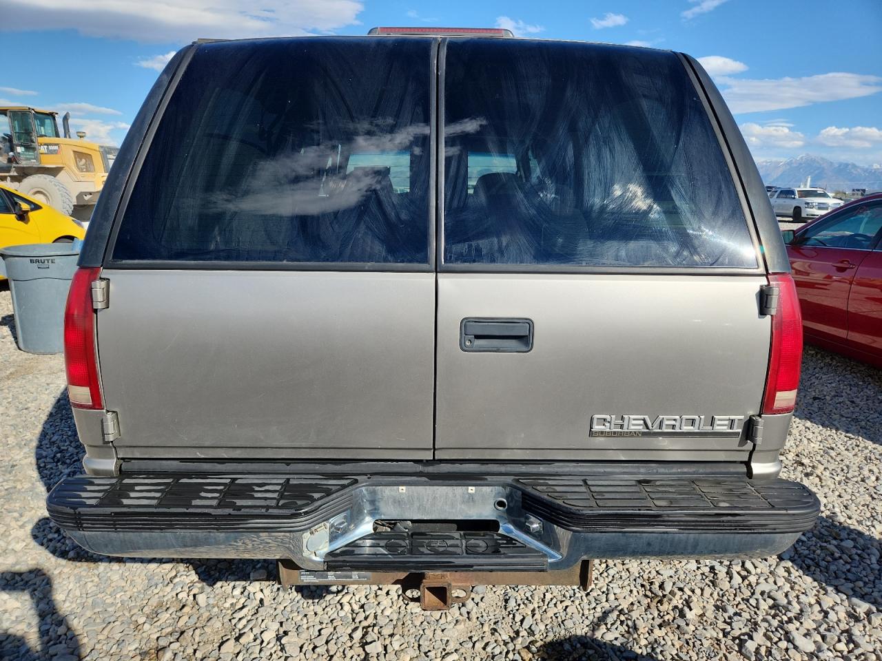 1999 Chevrolet Suburban K1500 VIN: 3GNFK16RXXG258376 Lot: 86119275