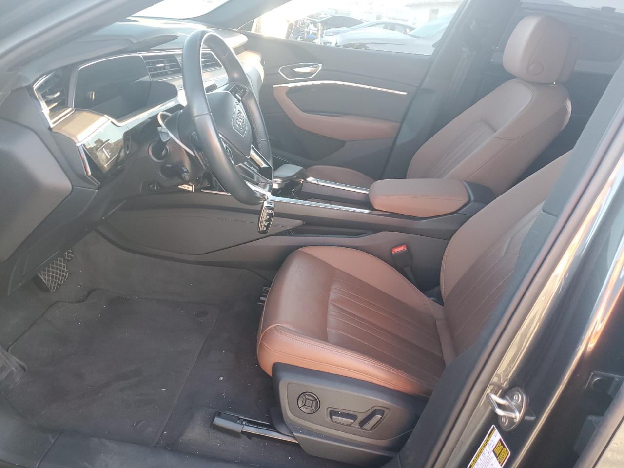 2024 Audi Q8 E-Tron Sportback Premium Plus VIN: WA1CAAGE3RB013872 Lot: 89926205