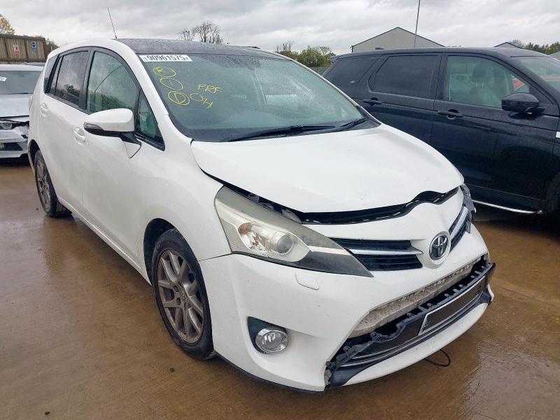 2013 TOYOTA VERSO 2.0 D-4D EXCEL 5DR