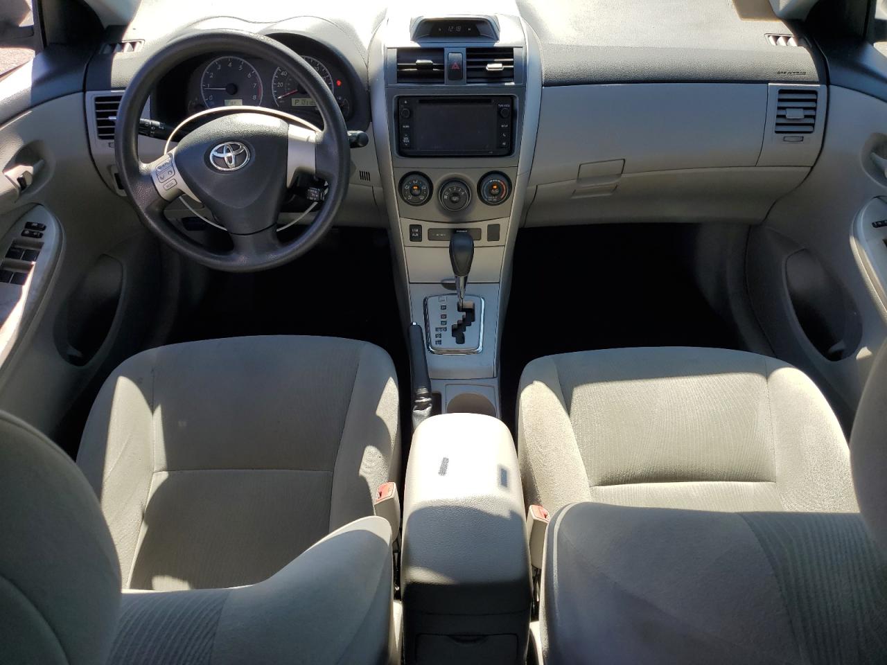 2013 Toyota Corolla Base VIN: 5YFBU4EE7DP186589 Lot: 82205205