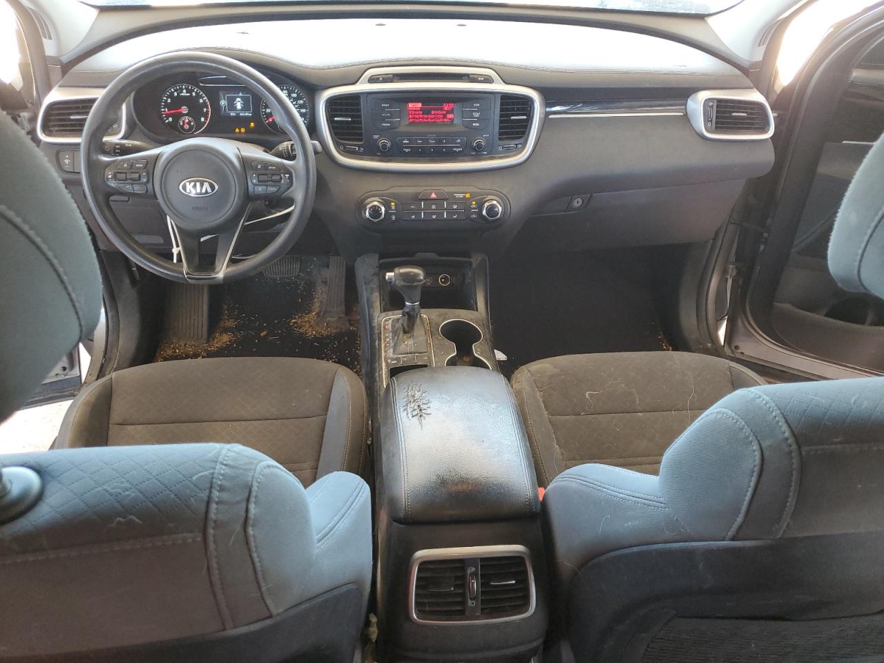 2017 Kia Sorento Lx VIN: 5XYPG4A35HG218340 Lot: 81975935