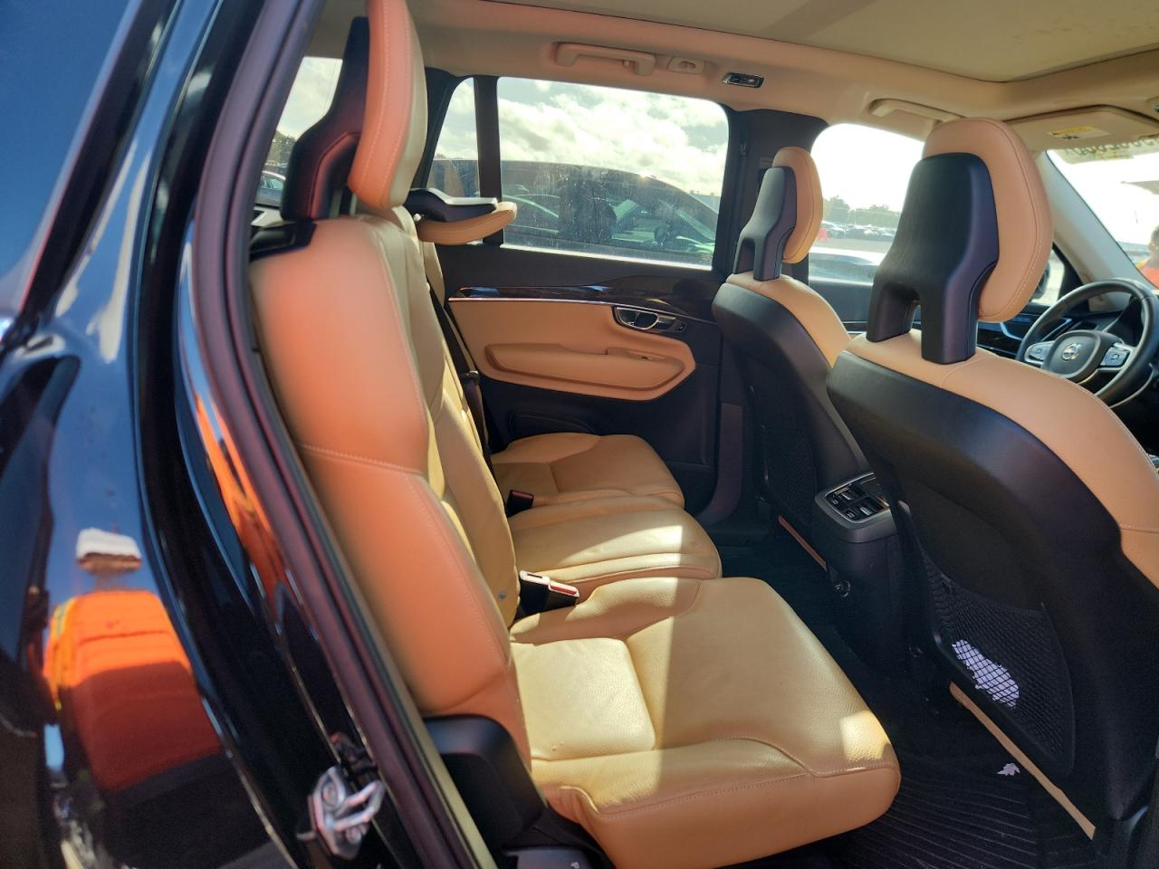 2016 Volvo Xc90 T6 VIN: YV4A22PK2G1058601 Lot: 89882555