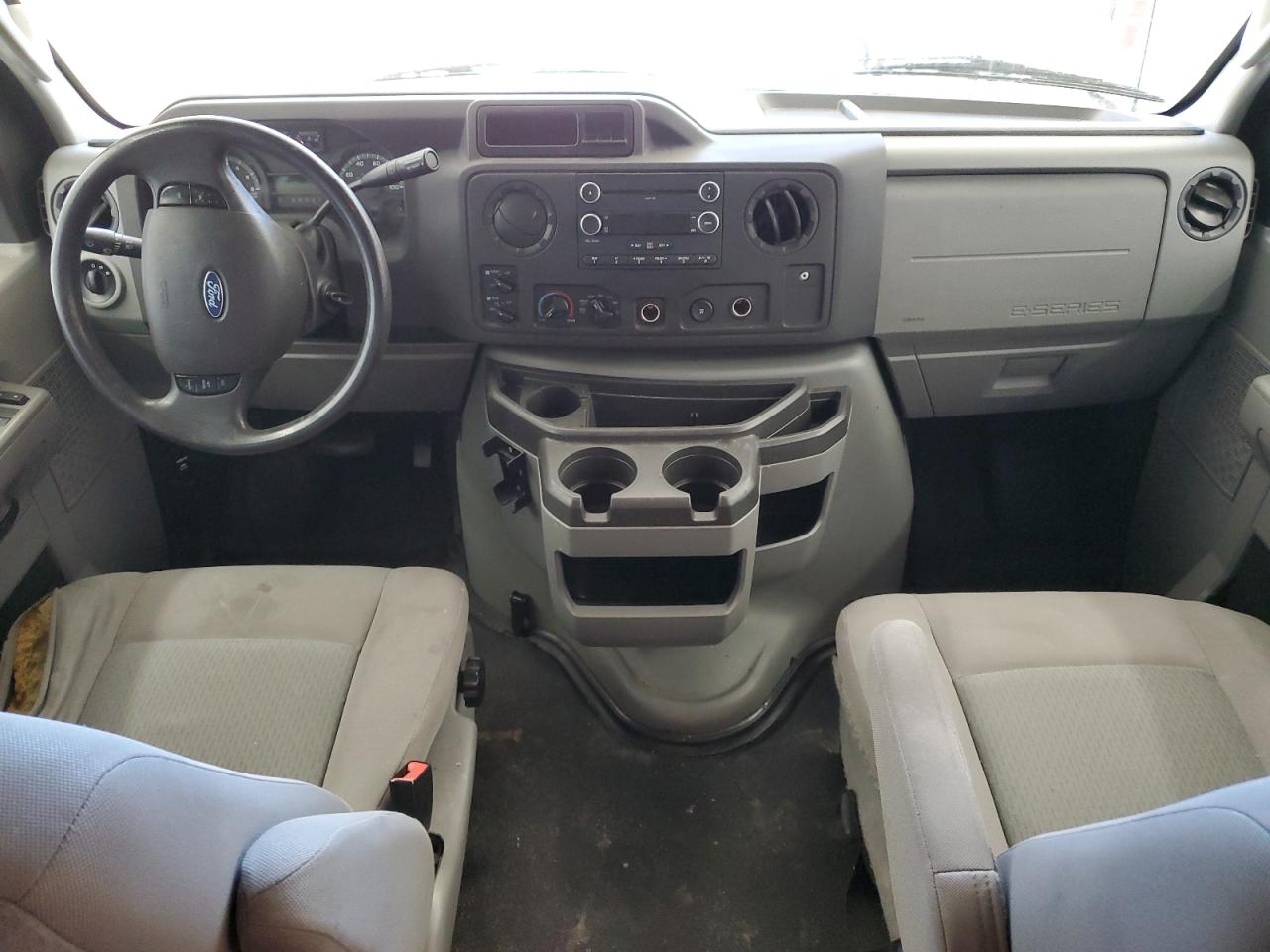 2014 Ford Econoline E350 Super Duty Wagon VIN: 1FBNE3BL4EDA28596 Lot: 87210215