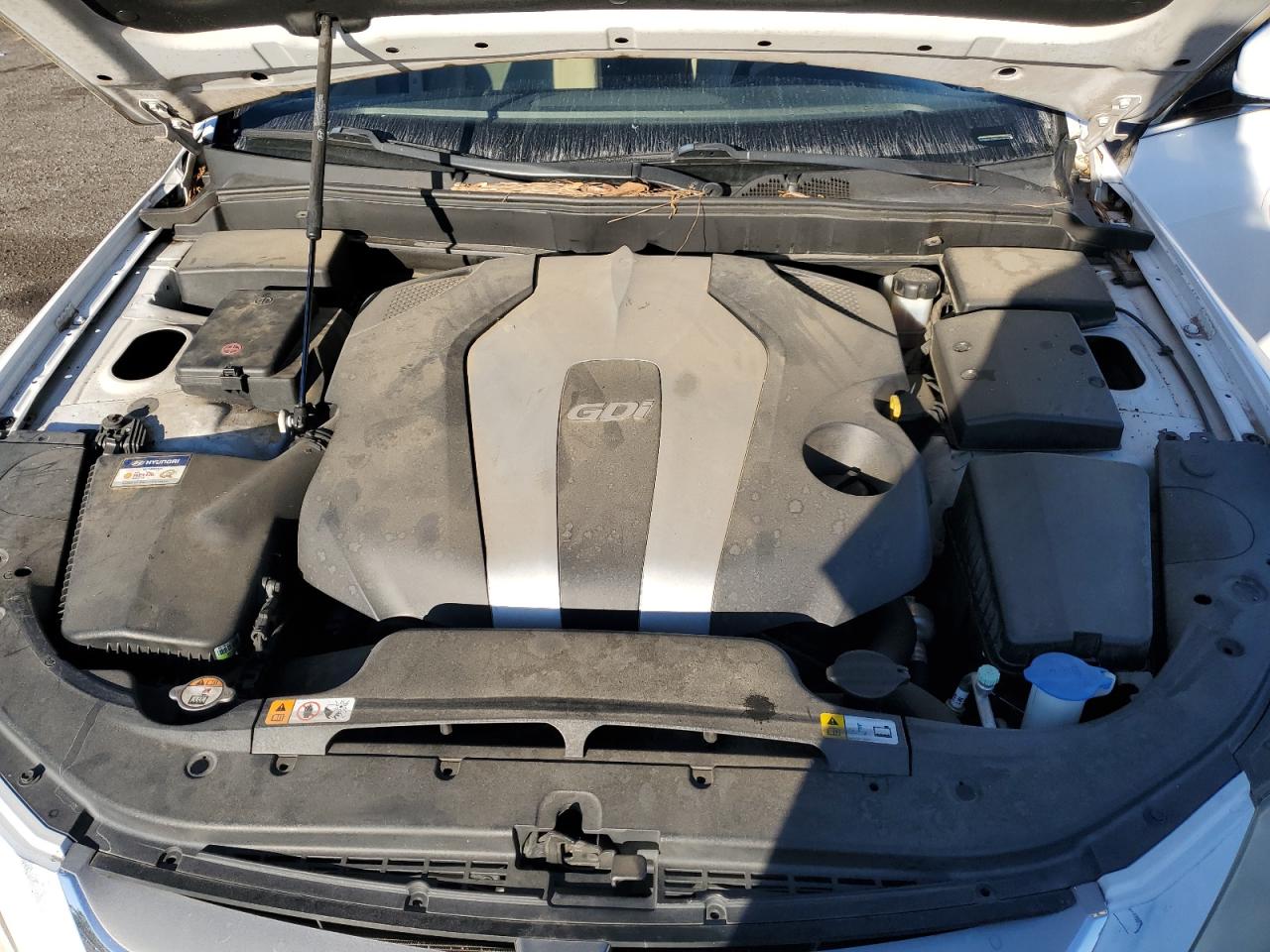 2013 Hyundai Genesis 3.8L VIN: KMHGC4DD6DU258558 Lot: 82549545