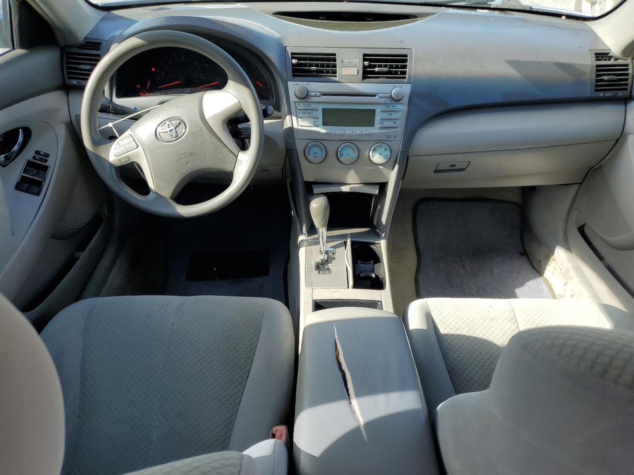 2008 Toyota Camry Ce VIN: 4T1BE46K58U232412 Lot: 82391865