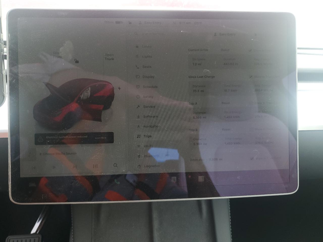 2025 Tesla Model Y VIN: 7SAYGAEEXSF309653 Lot: 87312035