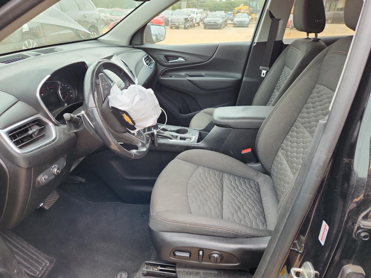 2019 Chevrolet Equinox Lt VIN: 2GNAXKEV4K6174932 Lot: 81988325