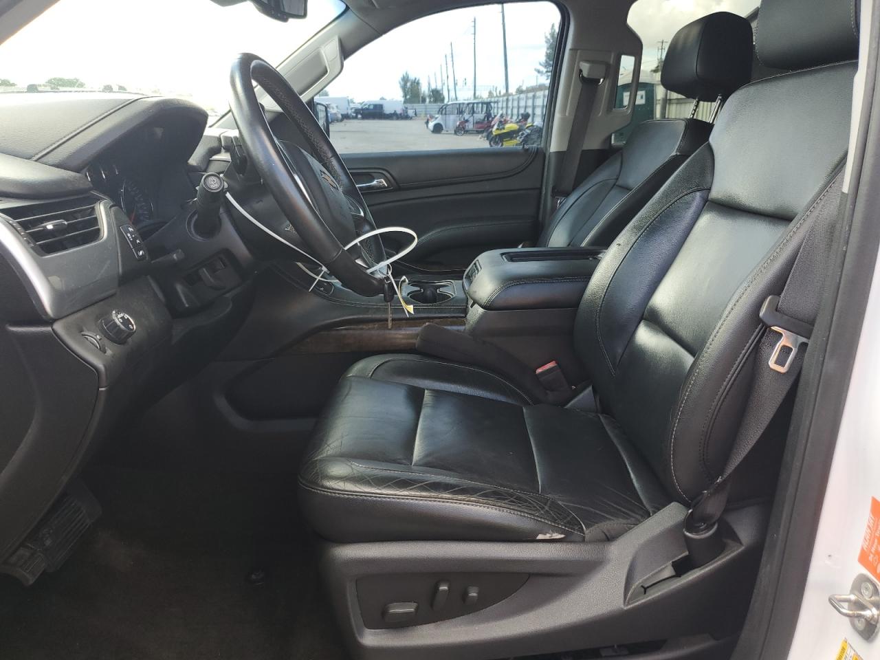 2018 Chevrolet Suburban C1500 Lt VIN: 1GNSCHKC6JR102283 Lot: 85882115