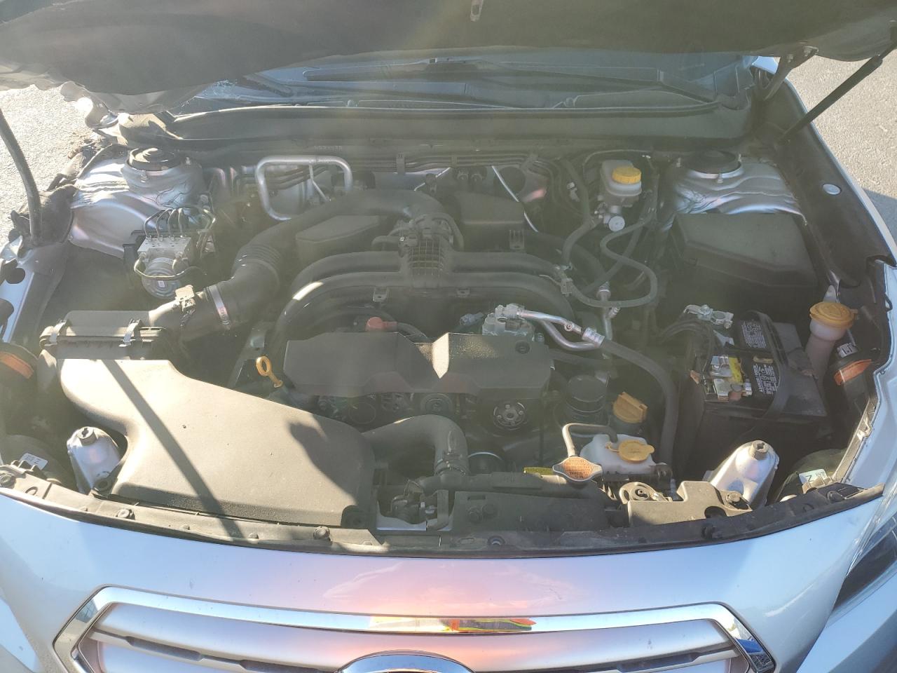 2017 Subaru Outback 2.5I Limited VIN: 4S4BSANCXH3370437 Lot: 85100985