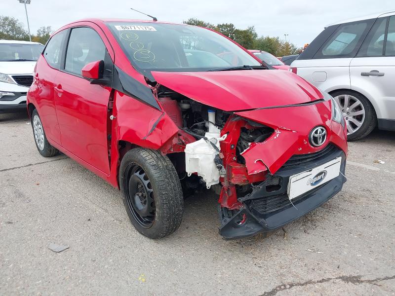 2021 TOYOTA AYGO X-PLAY TSS VVT-I CVT 