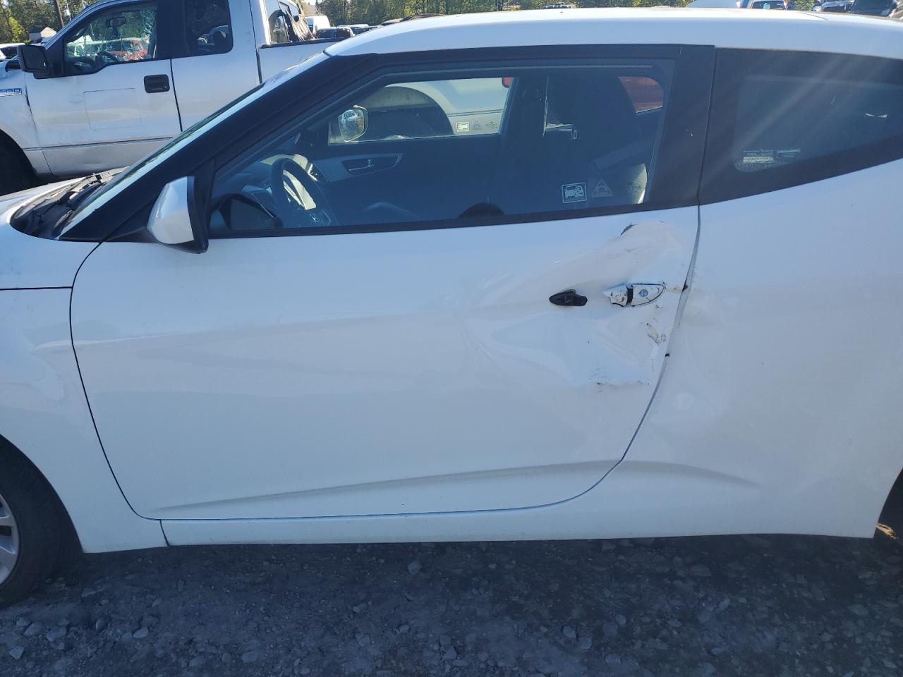 2016 Hyundai Veloster VIN: KMHTC6AD1GU300315 Lot: 82421035