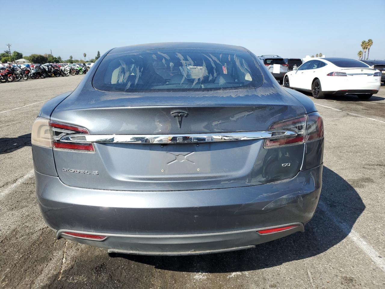 2013 Tesla Model S VIN: 5YJSA1AGXDFP11364 Lot: 85587505