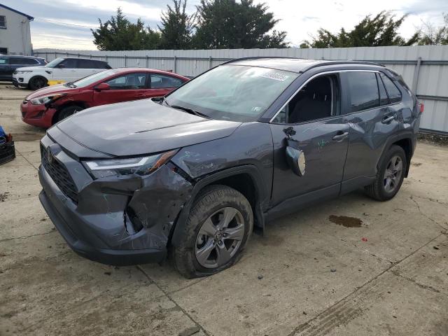 TOYOTA RAV4 XLE 2024