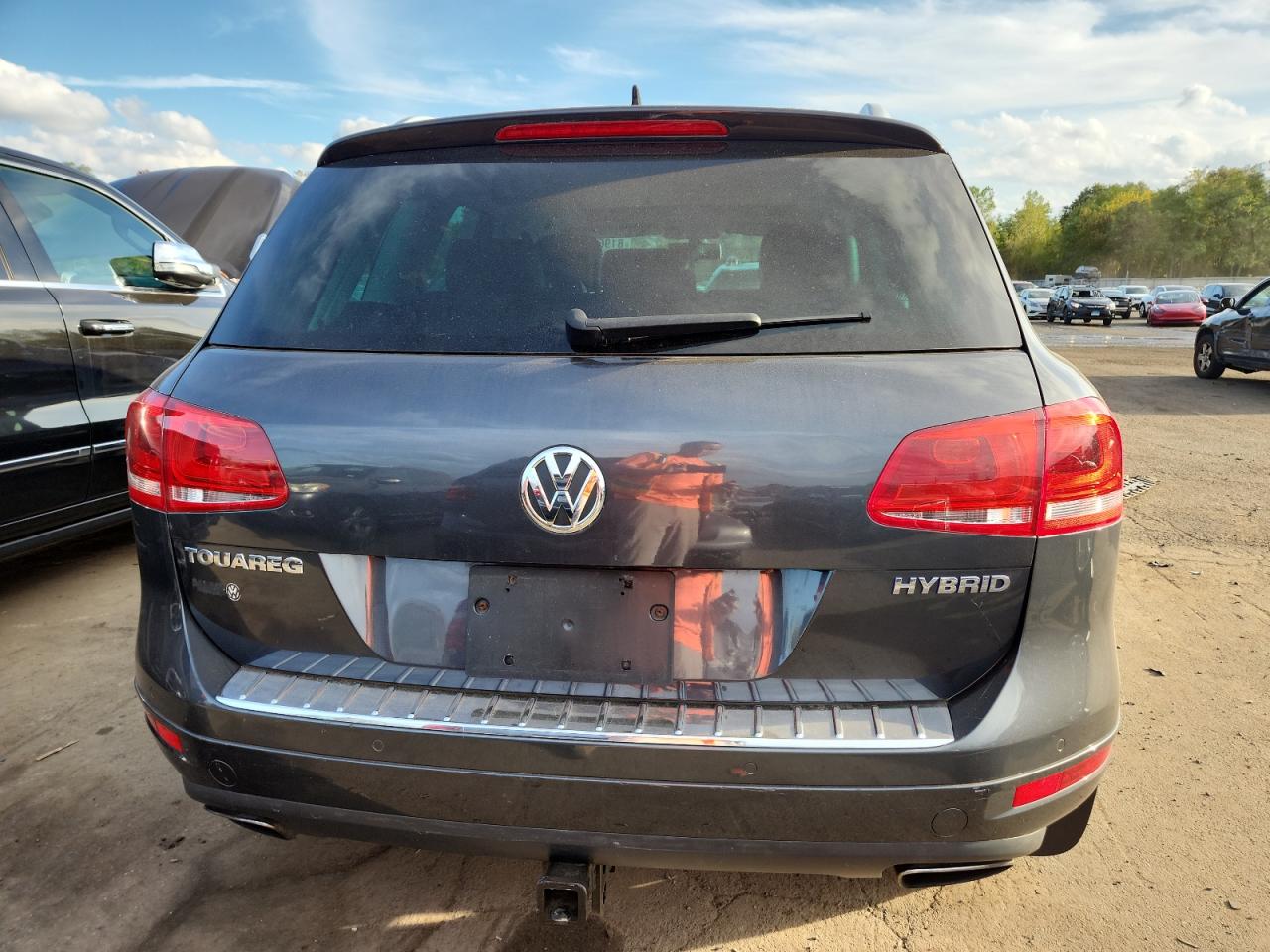 2012 Volkswagen Touareg Hybrid VIN: WVGFG9BP5CD004543 Lot: 81969945