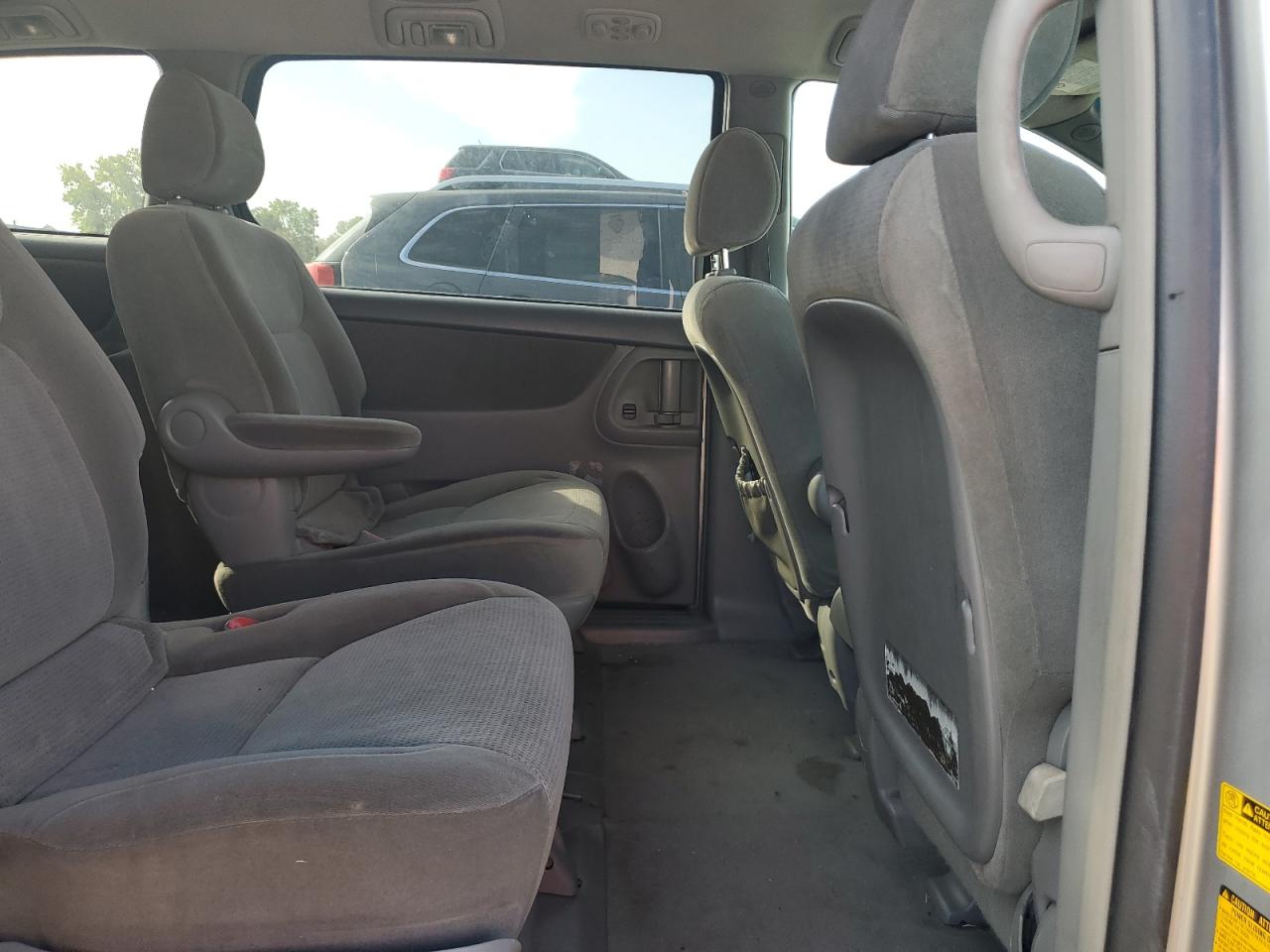 2004 Toyota Sienna Ce VIN: 5TDZA23C04S202216 Lot: 84899825