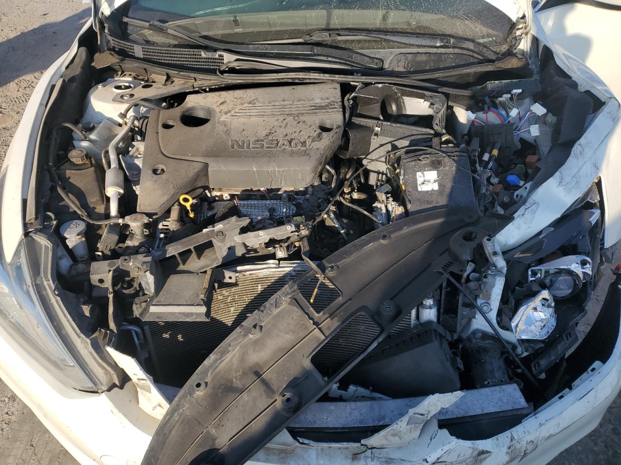 2016 Nissan Altima 2.5 VIN: 1N4AL3AP2GC174062 Lot: 84641775