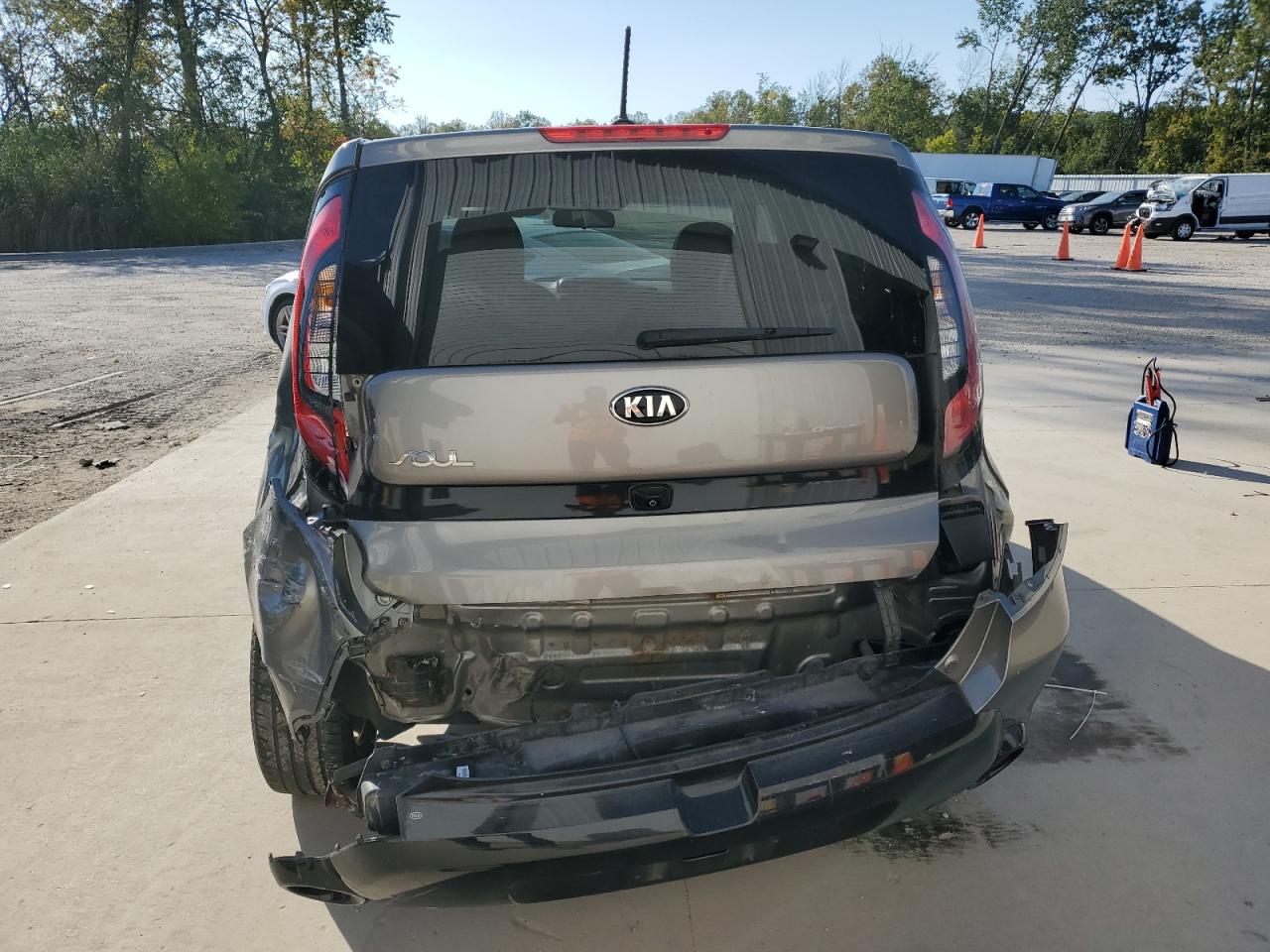 2016 Kia Soul + VIN: KNDJP3A59G7286122 Lot: 82175385