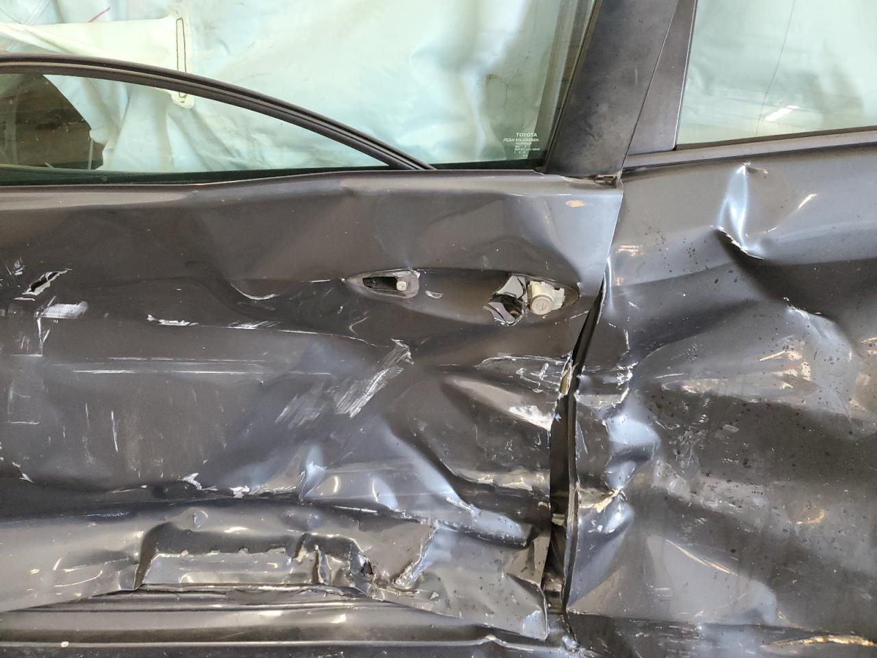 2017 Toyota Corolla L VIN: 5YFBURHE9HP579329 Lot: 86489625