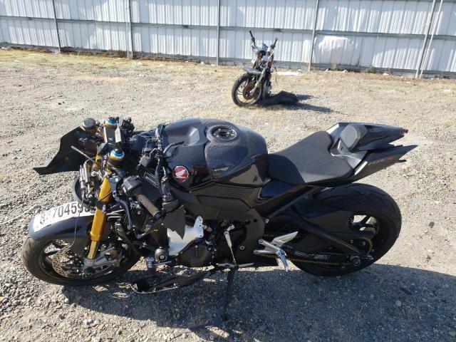 2025 HONDA CBR1000 SP  