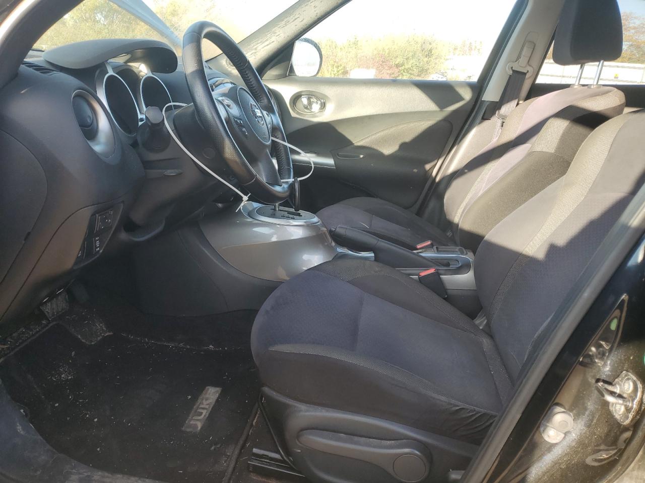 2011 Nissan Juke S VIN: JN8AF5MV3BT027561 Lot: 82470365