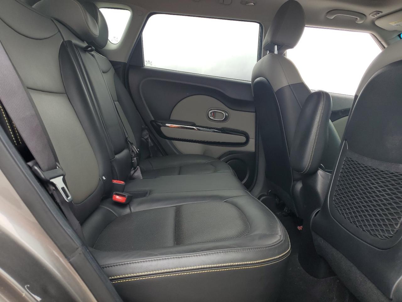 2016 Kia Soul + VIN: KNDJP3A55G7330133 Lot: 85283435