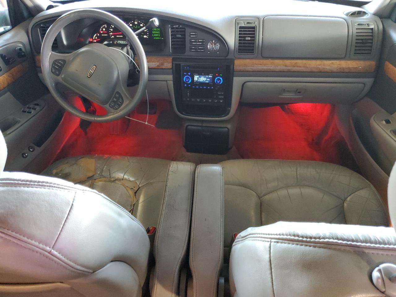 2000 Lincoln Continental VIN: 1LNHM97V9YY885613 Lot: 86547535
