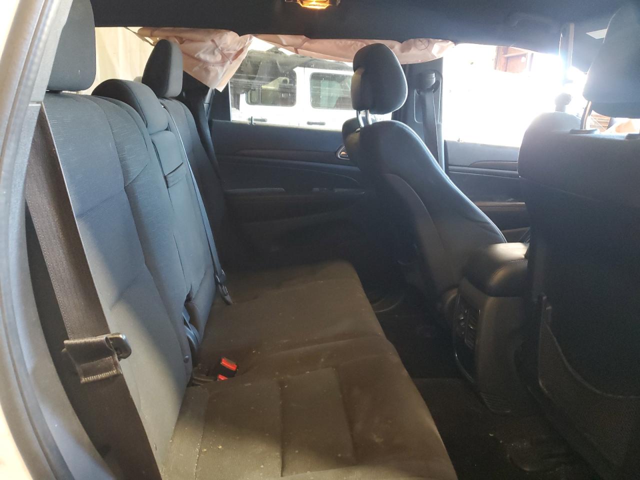 2015 Jeep Grand Cherokee VIN: 1C4RJFAG1FC925378 Lot: 84604155