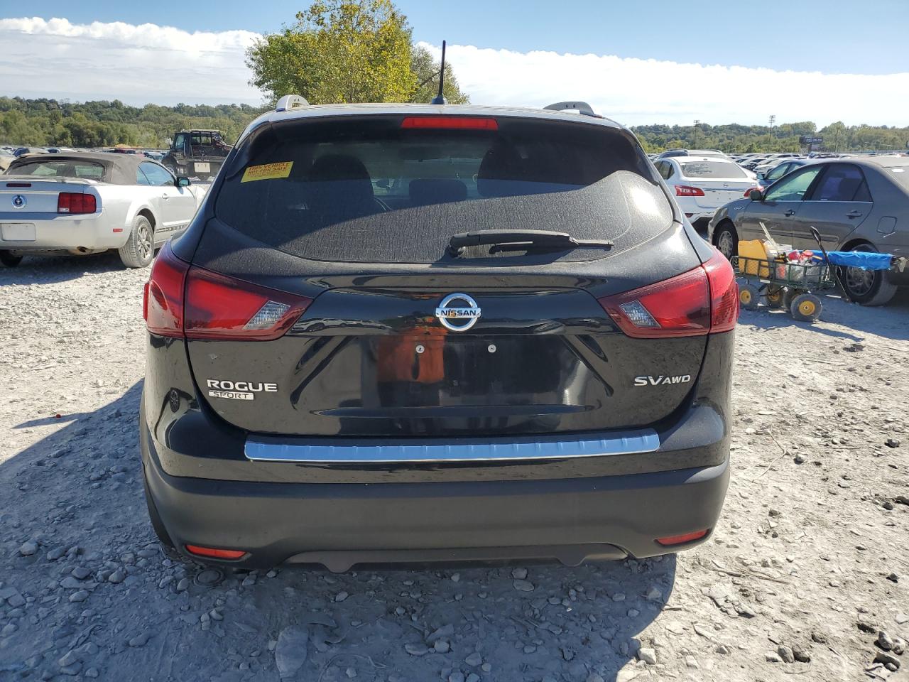 2017 Nissan Rogue Sport S VIN: JN1BJ1CR1HW135425 Lot: 86250465